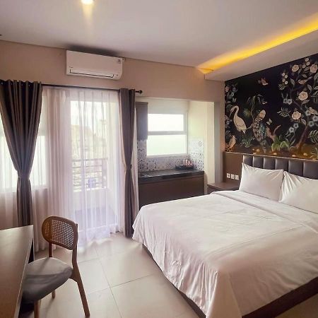 Aj Boutique Hotel Yogyakarta Exterior photo