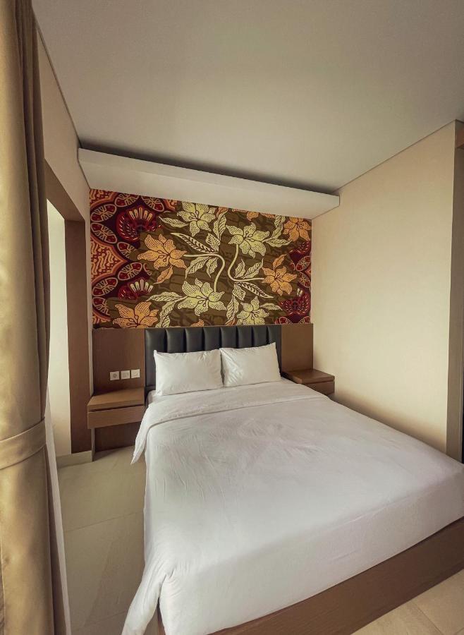 Aj Boutique Hotel Yogyakarta Exterior photo