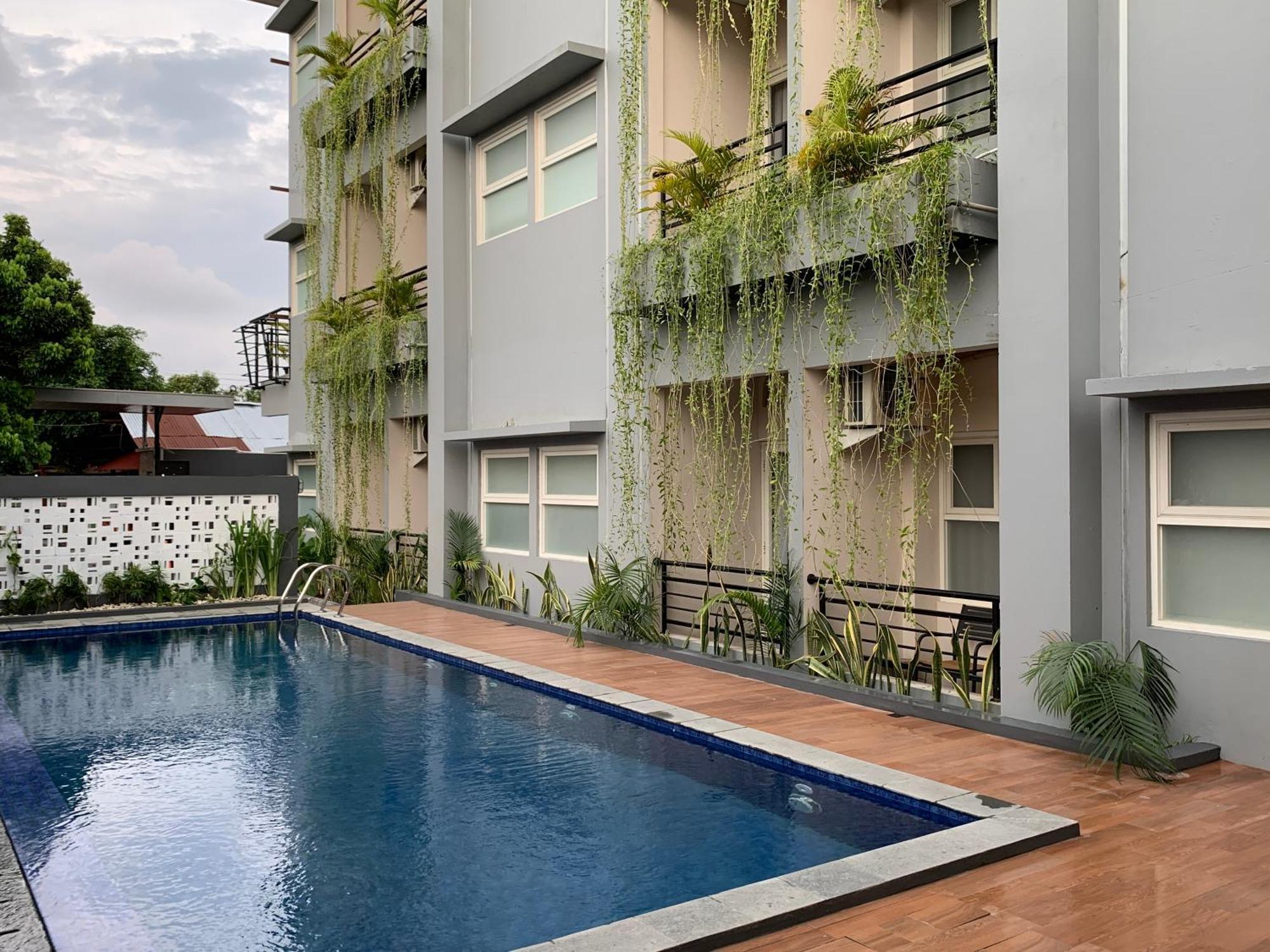 Aj Boutique Hotel Yogyakarta Exterior photo